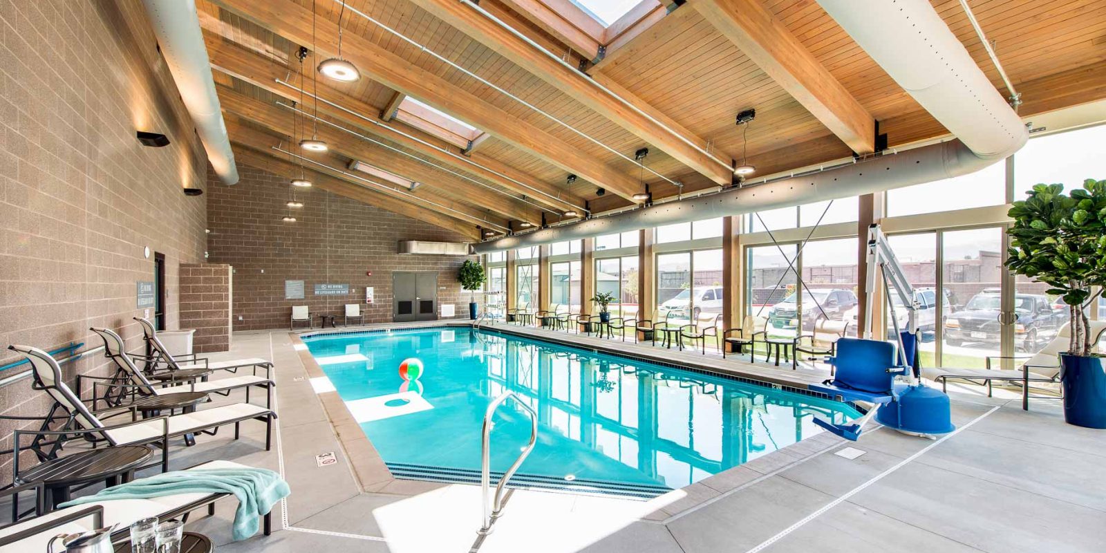 province-community-slider-pool